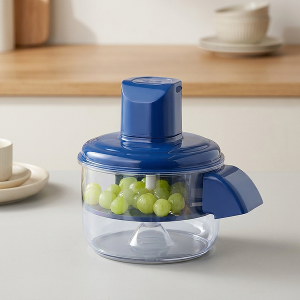 PEELSWIFT – Rechargeable Electric Peeler for Quick Kitchen Prep