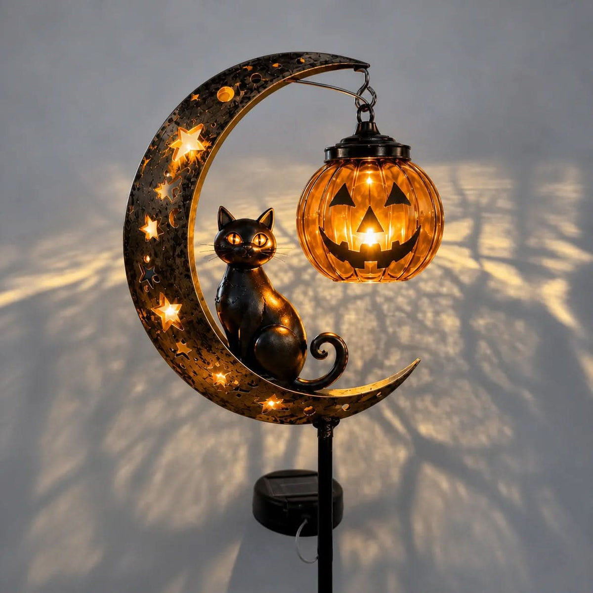 MOONGLOW – Pumpkin Garden Stake for Haunting Outdoor Ambience