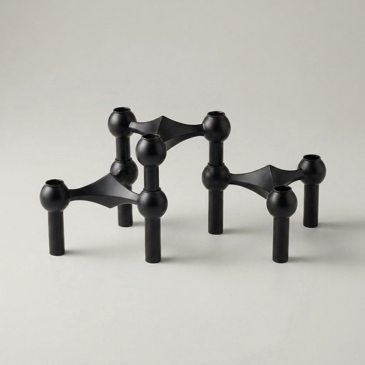 ITERPUB::cold-rigoulous-8772080042119::05-variant-black-three-pieces