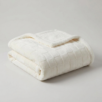 ITERPUB::cold-rigoulous-8775156826247::07-variant-creamy-white