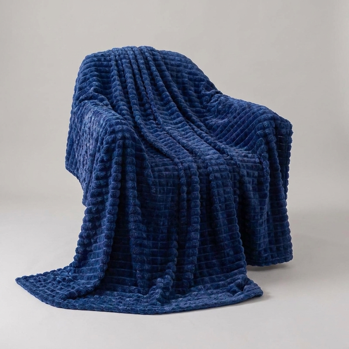ITERPUB::cold-rigoulous-8775169966215::08-variant-royal-blue