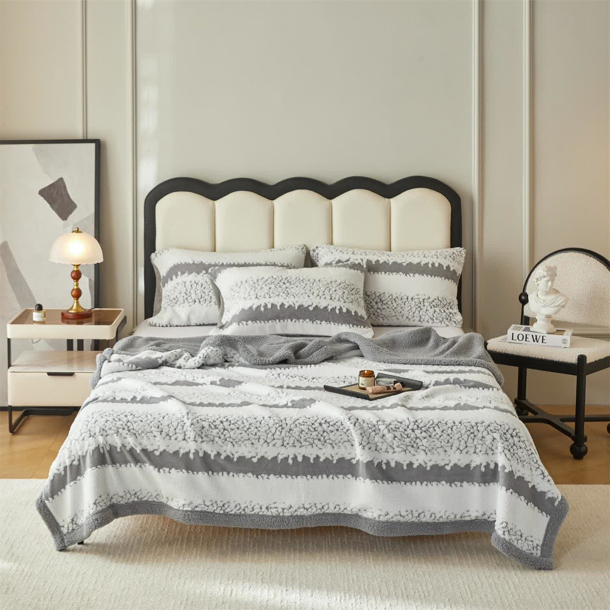 COZYLINES – Striped Blanket for Relaxed and Modern Living