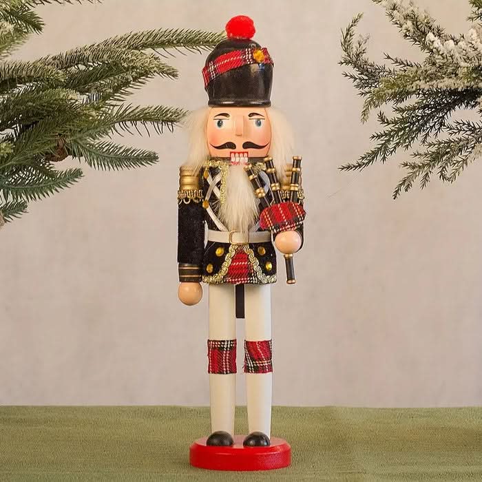 NOELSOLDIER – Nutcracker Figure for Charming Christmas Displays