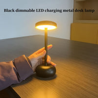 LUNATOUCH – Minimalistisk lampe med berøringskontrol til moderne skriveborde