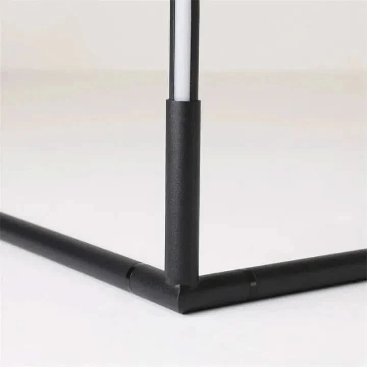 AMBIRO – Candeeiro de pé LED regulável para uma iluminação ambiente sem esforço