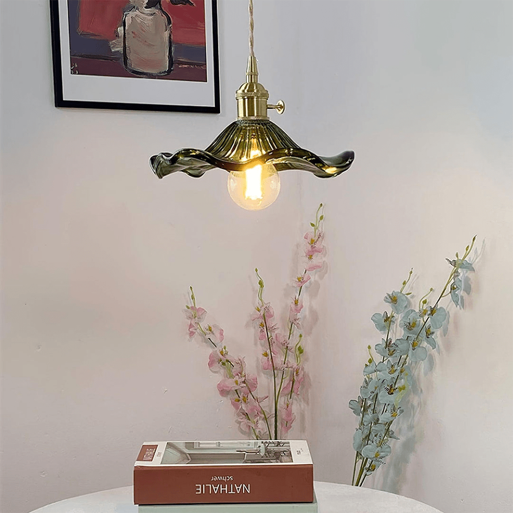 LUMIBELLA – Dekorative Pendelleuchte mit Blumenmotiv für warmes Licht