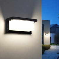 PORCHBEAM – Aplique de pared con sensor de movimiento para entradas preparadas para cualquier clima