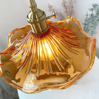 LUMIBELLA – Dekorative Pendelleuchte mit Blumenmotiv für warmes Licht