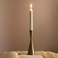 LOVELUNIXA – Sculptural Candle Holder for Memorable Settings