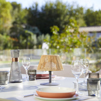 PATIOLIGHT – Εσωτερική και Εξωτερική LED Επιτραπέζια Λάμπα για Ζεστή Χαλαρωτική Ατμόσφαιρα  
