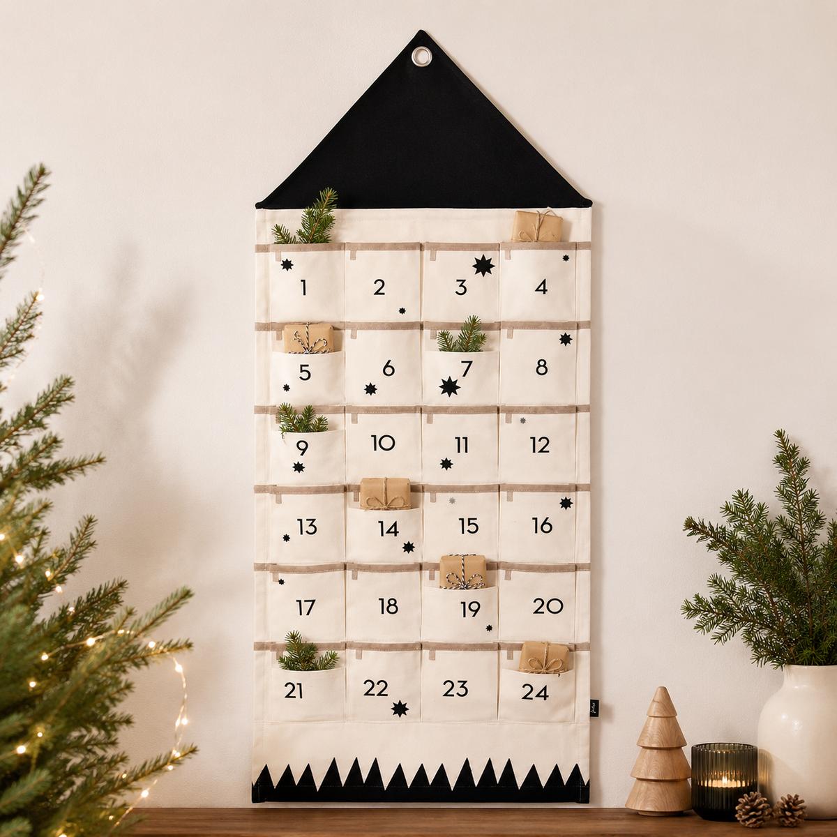 HOLLYHIDE – Adventskalender mit 24 Überraschungstaschen für festliche Freude