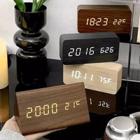 LUMIBARK – LED Alarm Clock – Natural wood digital desk clock