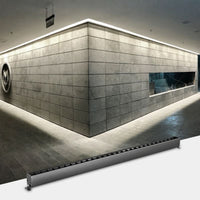 PIVOTLUME – Rotatable Linear LED Ceiling Light for Flexible Illumination