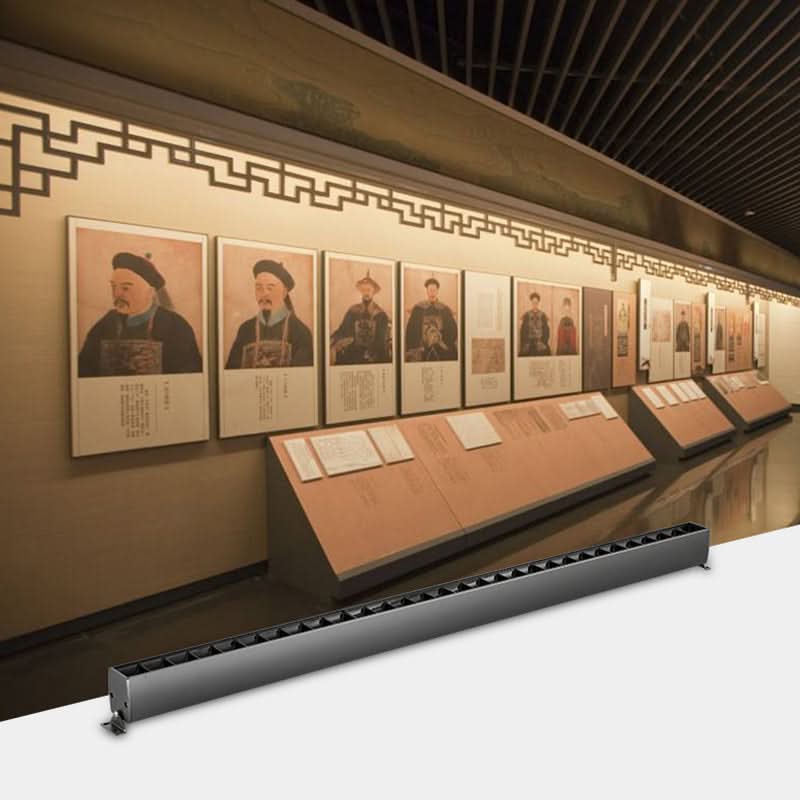 PIVOTLUME – Rotatable Linear LED Ceiling Light for Flexible Illumination