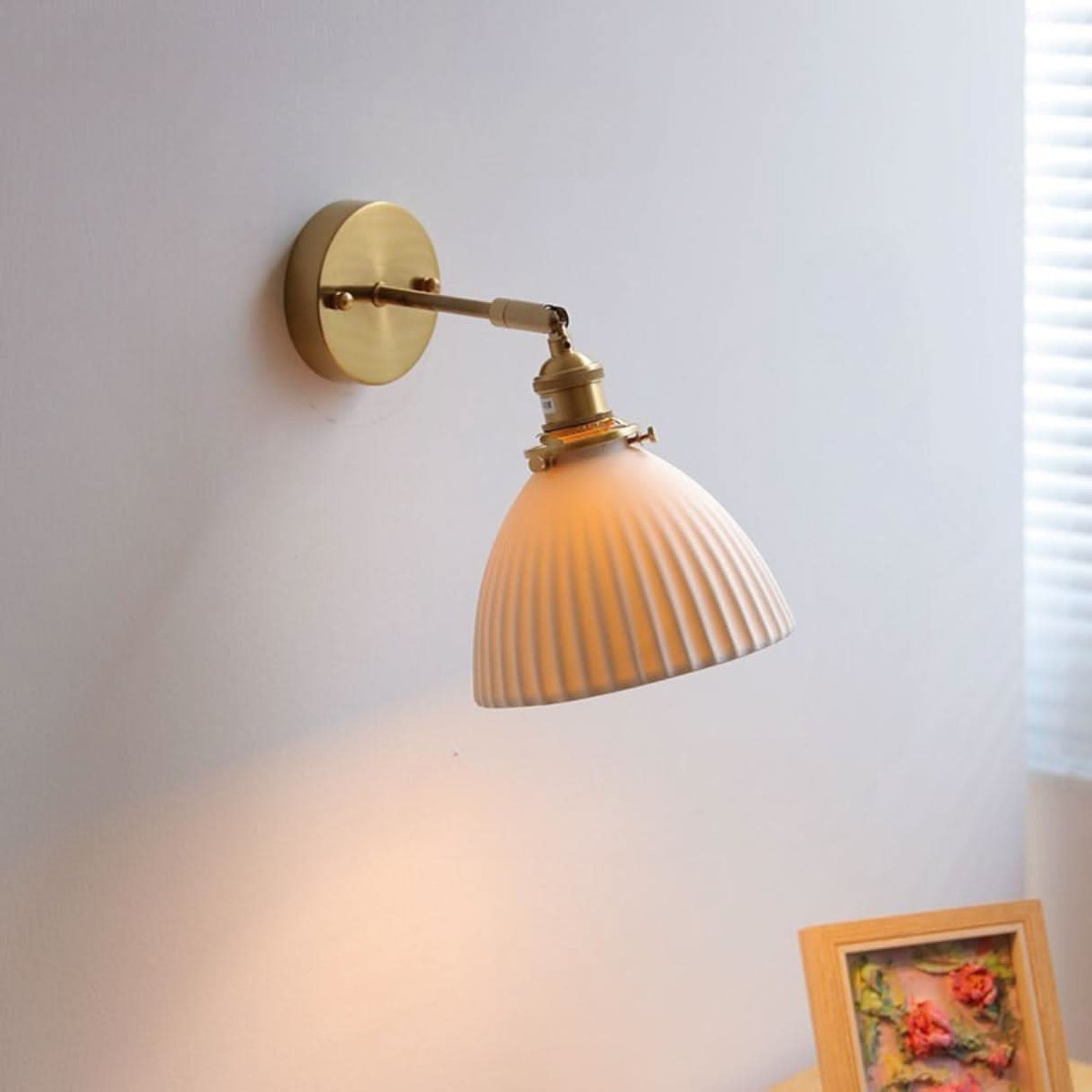 AUREKUMORA – Applique murale cannelée pour un éclairage décoratif raffiné