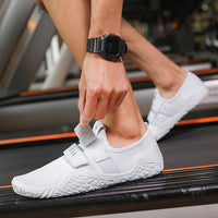SQUATBASE - Flat training shoes designed for stability in squats and lifting