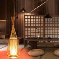 HUTGLOW – Hut Floor Lamp for Striking Warmth