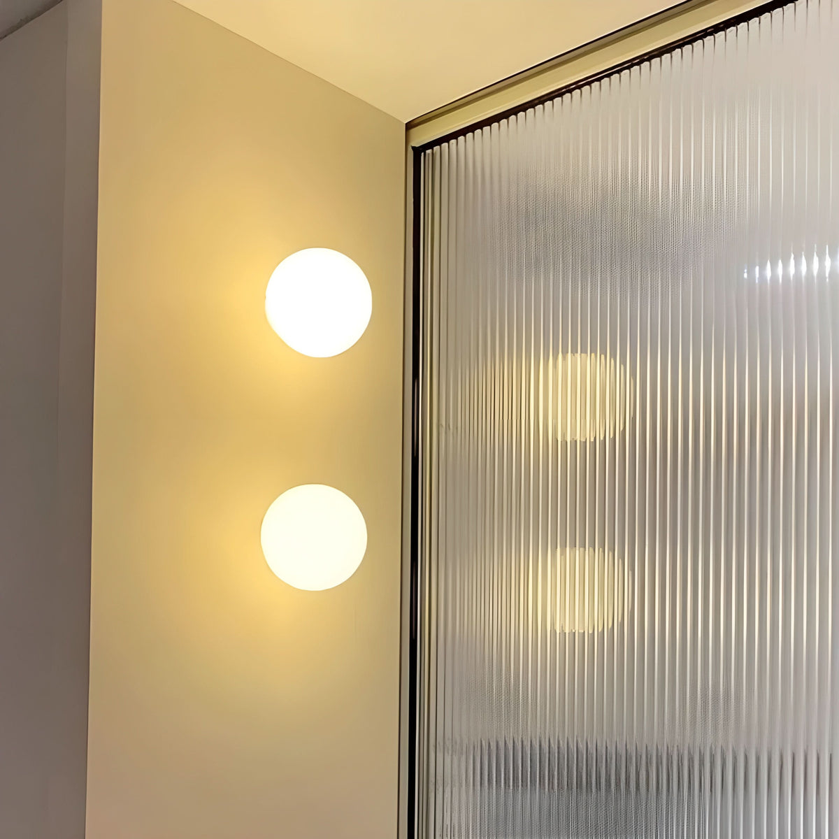 RADIAVORA – Lámpara de pared moderna para espacios tranquilos y confortables