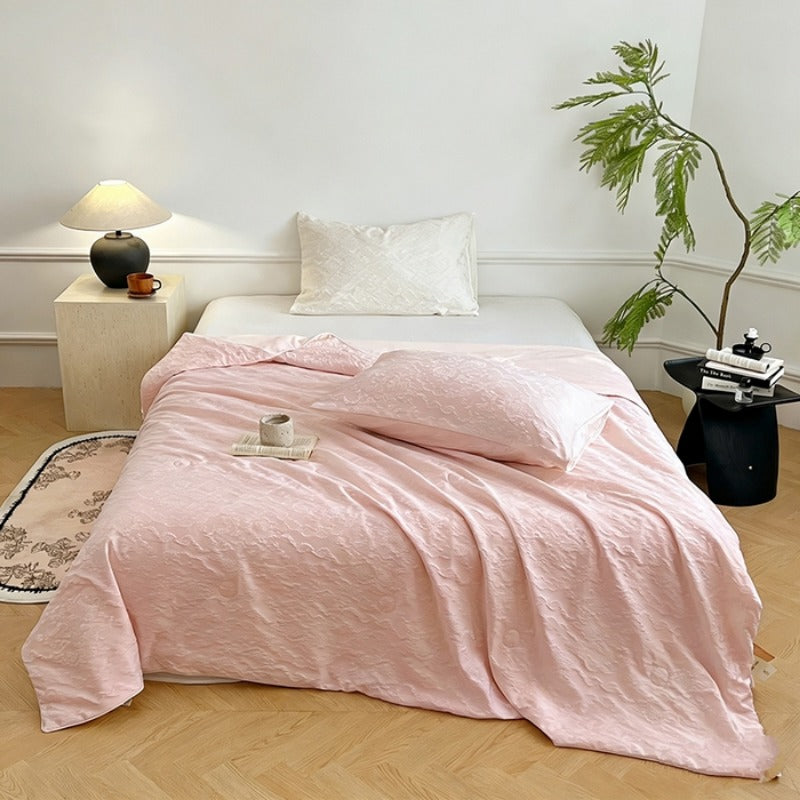 MAJESTICBLOOM – Elegant Bedding Set for Dramatic Bedroom Styling
