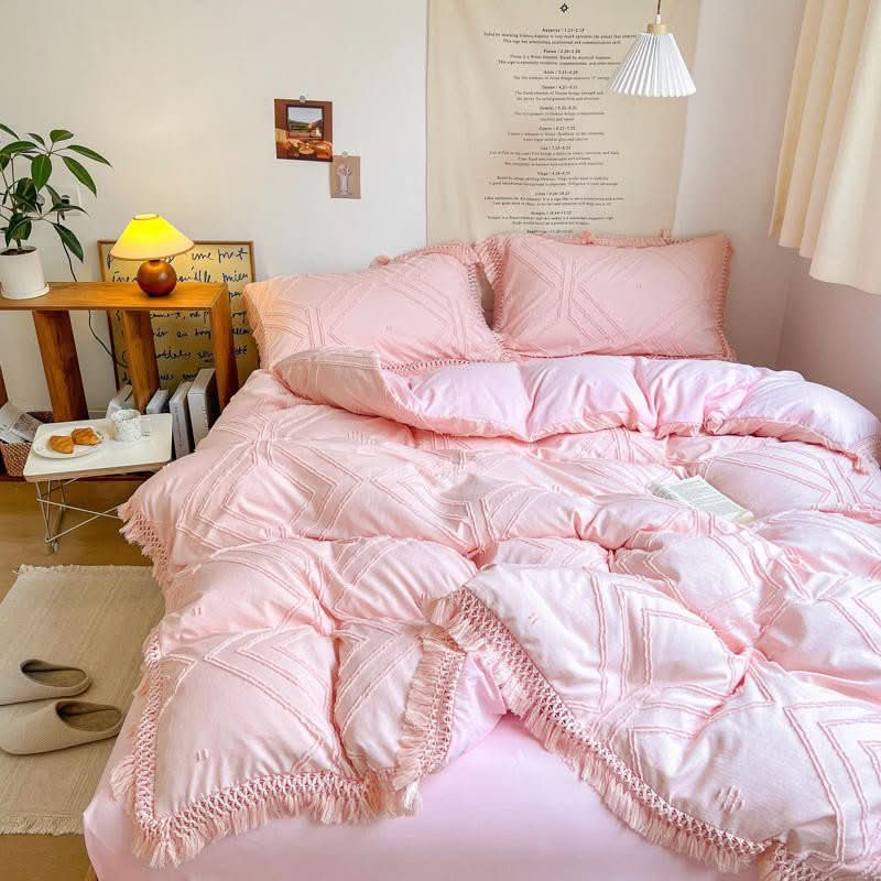 BEDORIXA – Tassel Bedding Set for Refined Bedroom Ambience