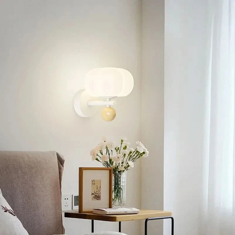 HARVESTSHINE – Sculptural Wall Light for Elegant Seasonal Décor