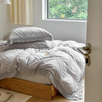 BEDORIXA – Tassel Bedding Set for Refined Bedroom Ambience