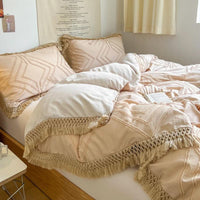 BEDORIXA – Tassel Bedding Set for Refined Bedroom Ambience