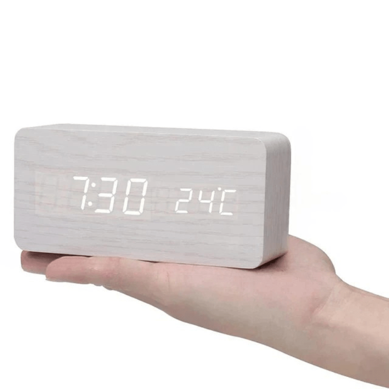 LUMIBARK – LED Alarm Clock – Natural wood digital desk clock