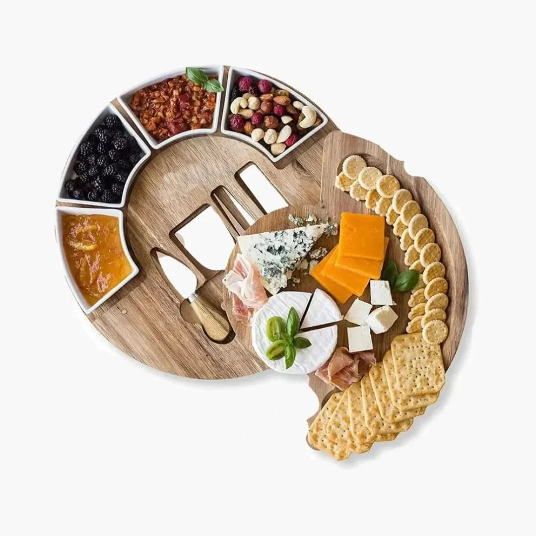 SERVELLE – Set tagliere e coltelli per formaggi per ospitare senza sforzo