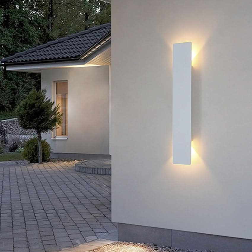 TERRANOVA – LED-Wandlampe für Patio- & Terrassenambiente