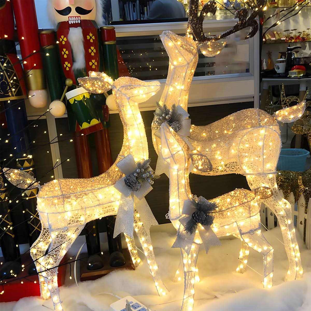 ANTLERGLOW – Christmas Elk Light Display for Charming Festive Decor