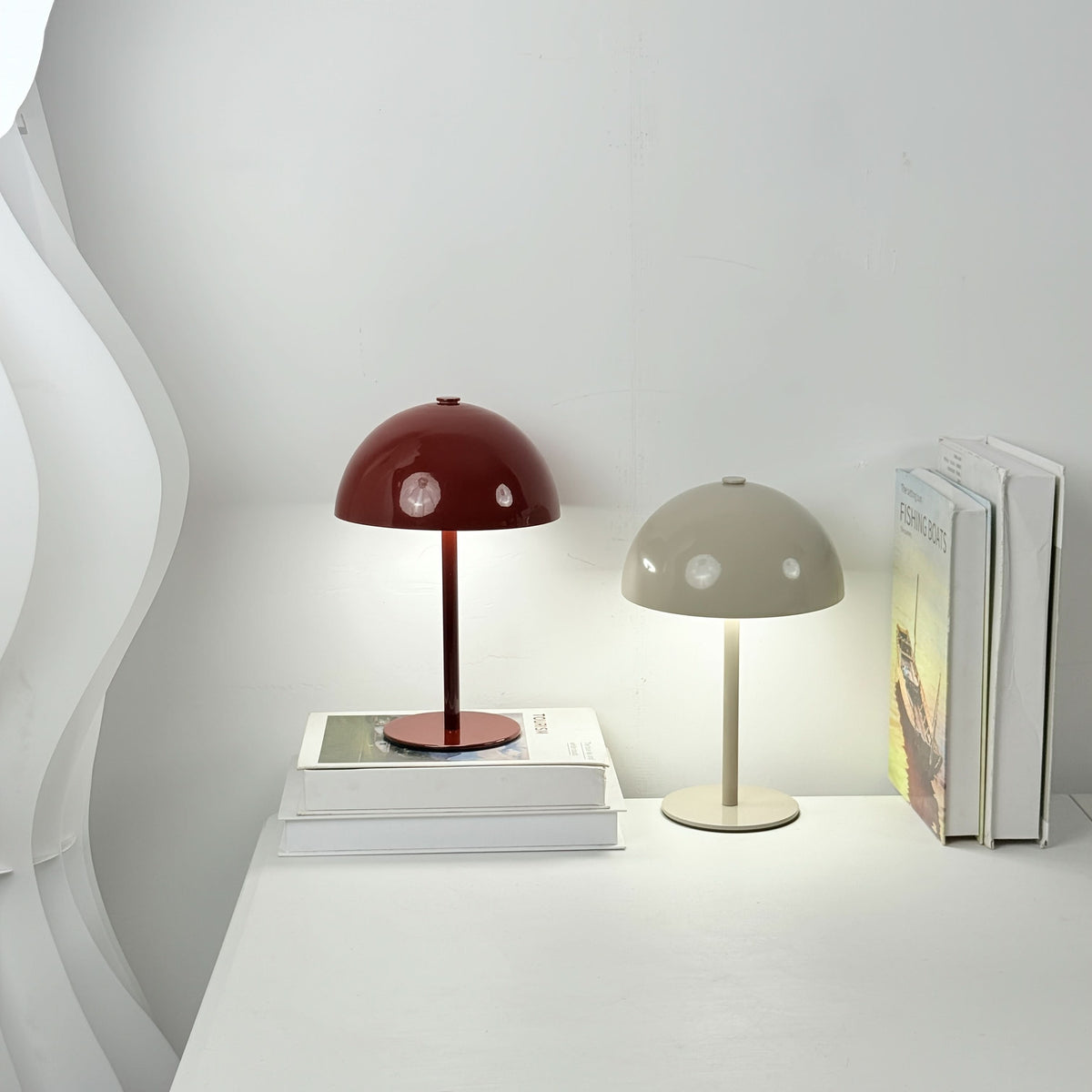 LUMORA – Lampe de bureau tactile sans fil  