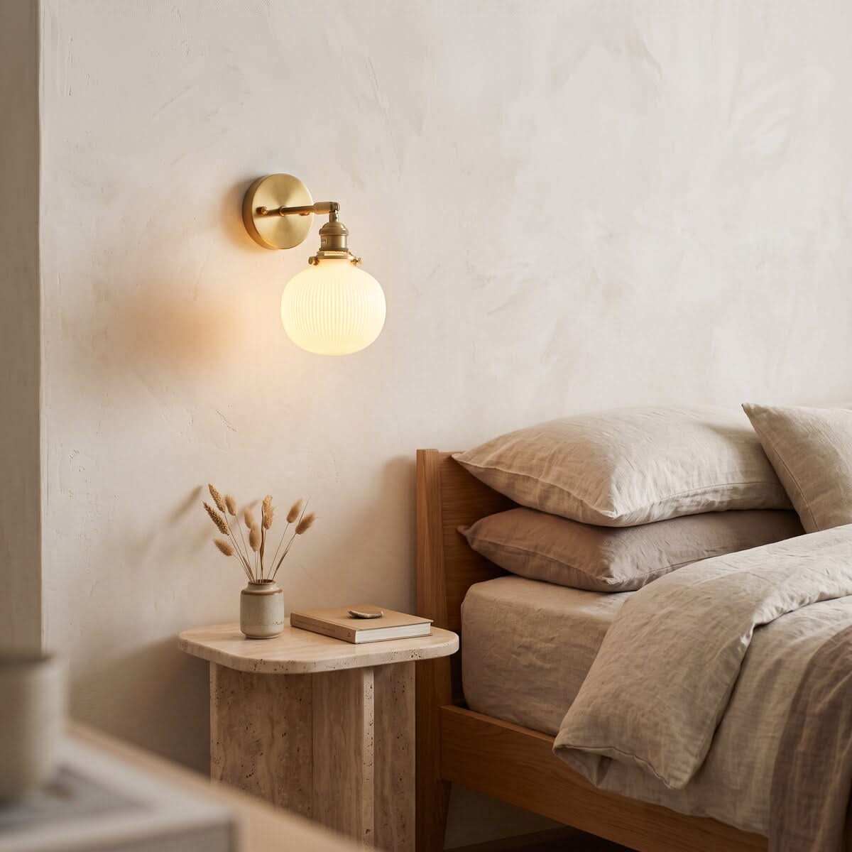 AUREKUMORA – Applique murale cannelée pour un éclairage décoratif raffiné