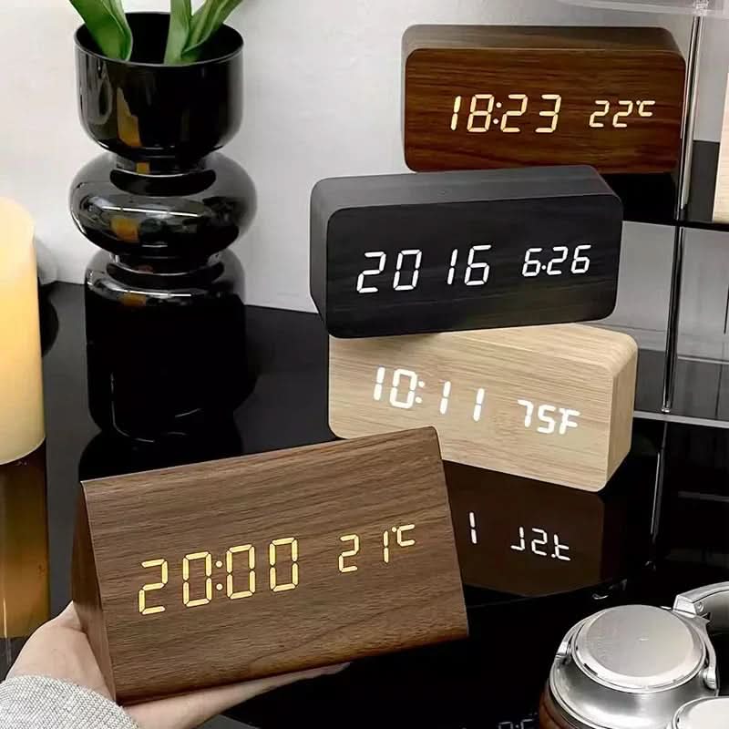 TEMPTICK – Despertador LED con pantalla de temperatura