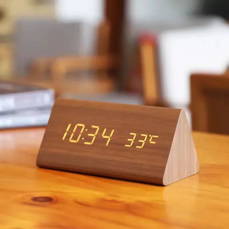 TEMPTICK – Despertador LED con pantalla de temperatura