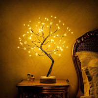 TREESCULORA – Candeeiro decorativo LED em forma de árvore para um interior marcante