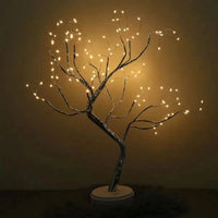 TREESCULORA – Candeeiro decorativo LED em forma de árvore para um interior marcante