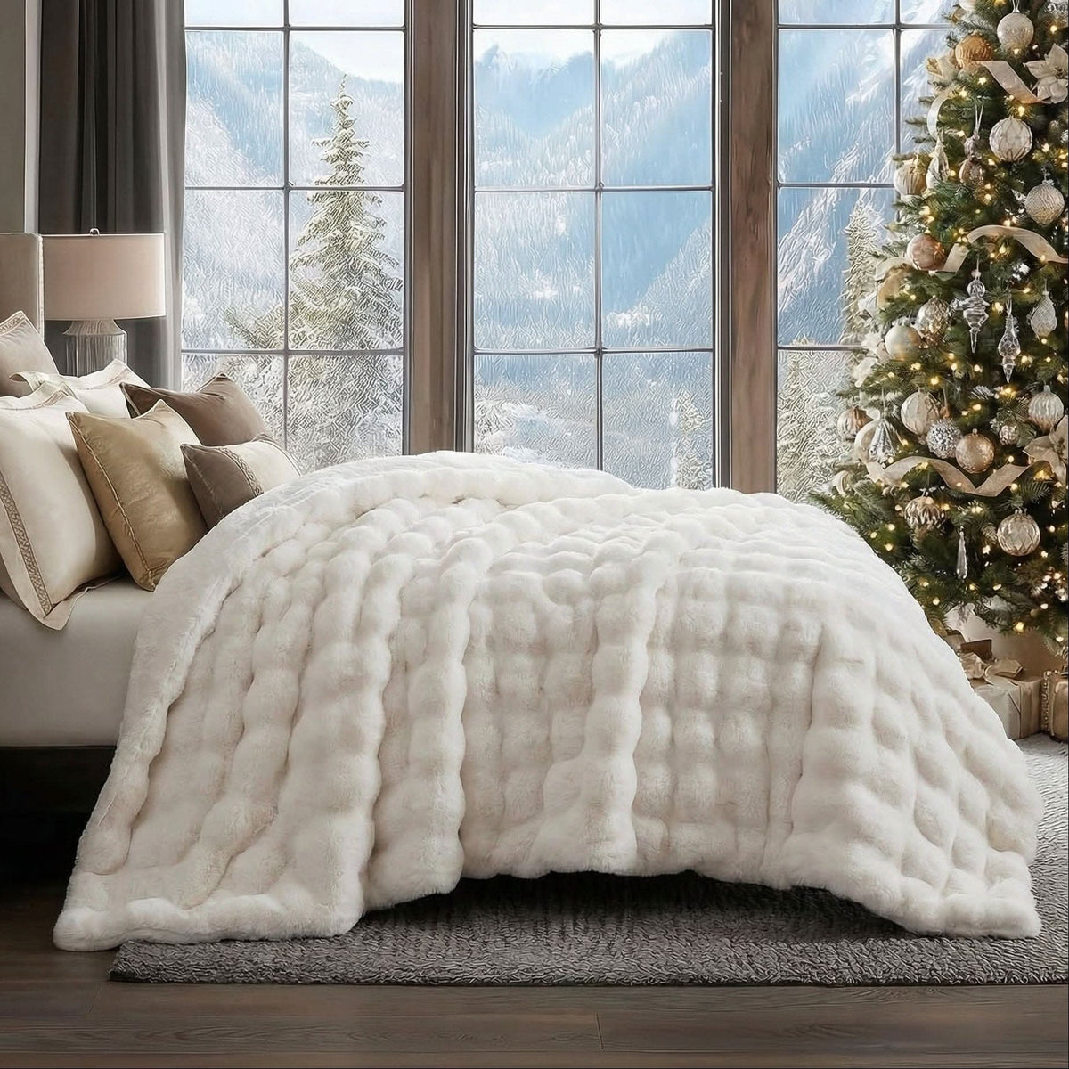 CURVORA – Sculptural Throw Blanket for Cozy Contemporary Spaces