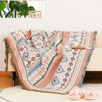 FRINGZELIXA – Patterned Boho Throw for Distinctive Sofa Decoration