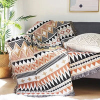 FRINGZELIXA – Patterned Boho Throw for Distinctive Sofa Decoration
