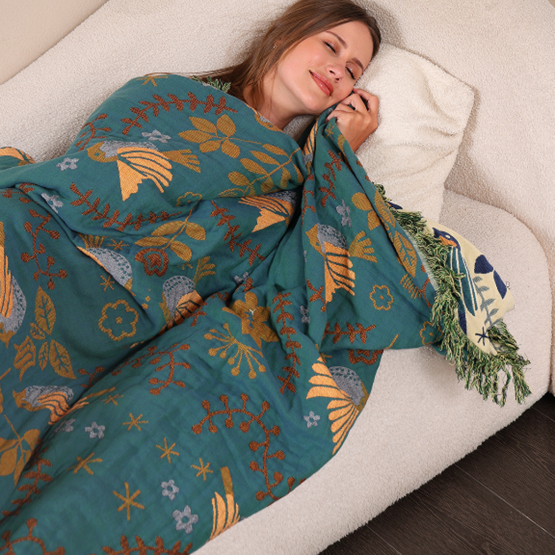 AVISERENORA – Decorative Bird Pattern Blanket for Peaceful Bedroom Decor
